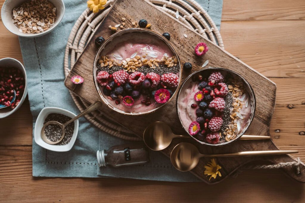 Learning How to Create Perfectly Balanced Smoothie Bowls